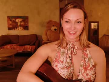 kaileeshy's chat room