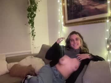 lill_daddysgirl's chat room