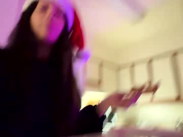 petitelatinamama's chat room