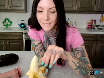 harliequinnx's chat room