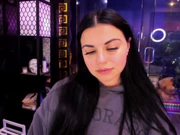 alma_pearl's chat room