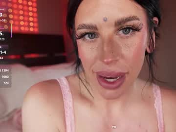 saintjade's chat room