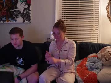 peachespunkins's chat room