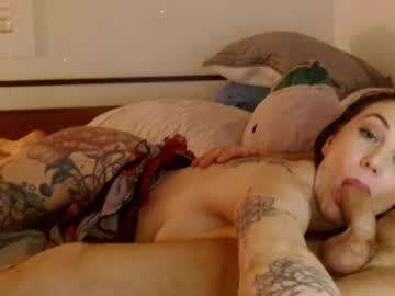 chaykneadscookie's chat room