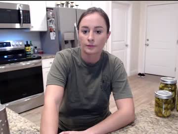 holihurricane's chat room