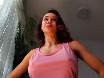 sunluscious's chat room