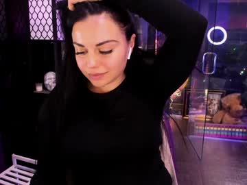 alma_pearl's chat room