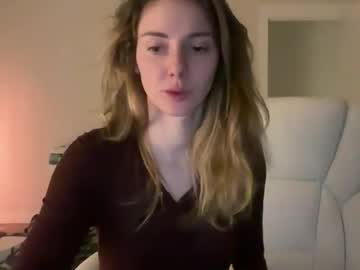 peacheekitty's chat room