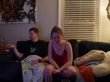 peachespunkins's chat room