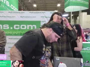 crimsonkitten's chat room