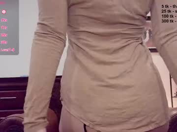 bunnynextdoor's chat room