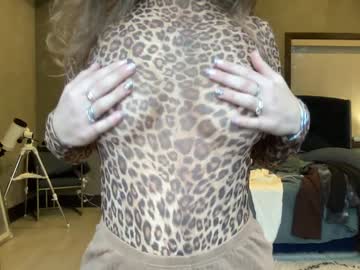 daddy_daycare_'s chat room