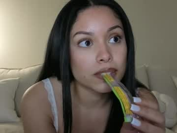 amaya_floress's chat room