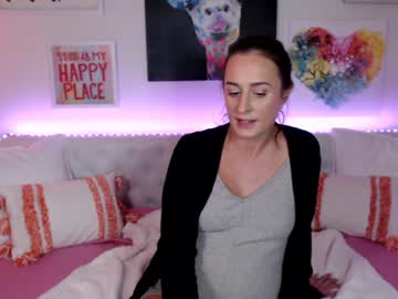 holihurricane's chat room