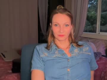 kaileeshy's chat room