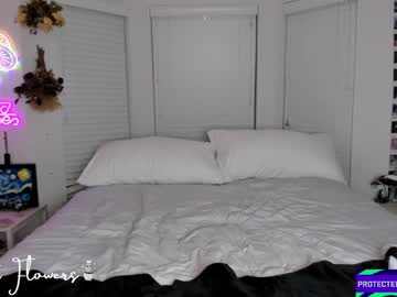 violetttflowers's chat room