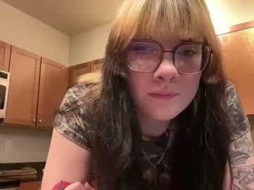 irissweets's chat room