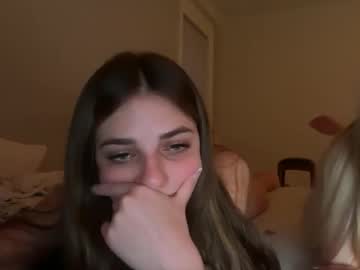 lauramaexo's chat room