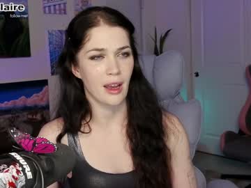 evelynclaire's chat room