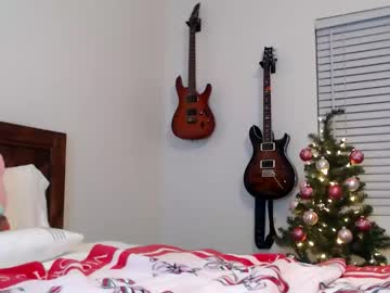 ashleyyylove13's chat room