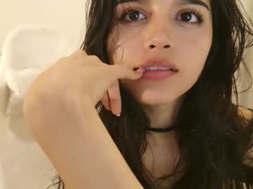 elisparadisex's chat room