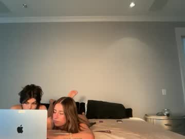 miamoorexo's chat room