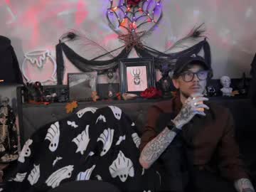 webz_and_kordz's chat room