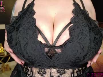 angeldeluca's chat room