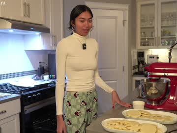 littlemiss_kira's chat room