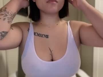 oohhellothere's chat room