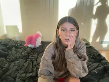 clairewalkerrr's chat room