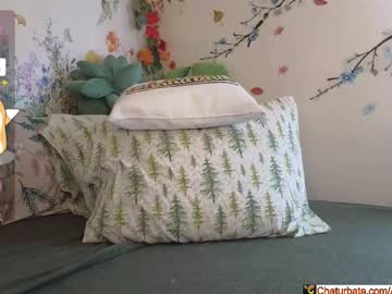 aliceriverscam's chat room