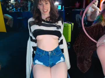 foxy_gamer's chat room