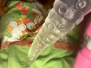 yungnotinnocent's chat room