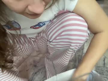 daddy_daycare_'s chat room