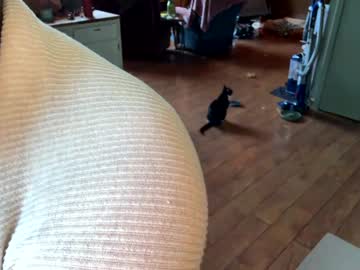 emersoncane's chat room