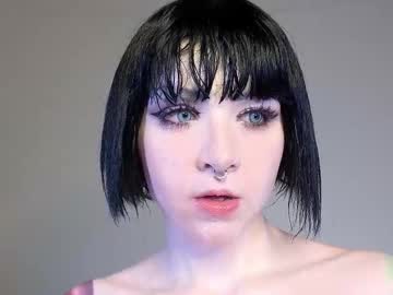 ivey_strigoi's chat room