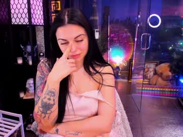 alma_pearl's chat room