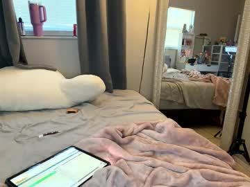 jadeee__ivy's chat room