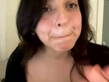 straightoutthetrailer's chat room