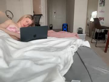 kenziesmithh's chat room