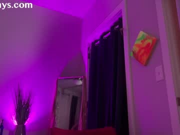 saraloverays's chat room