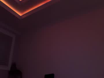 miamoorexo's chat room