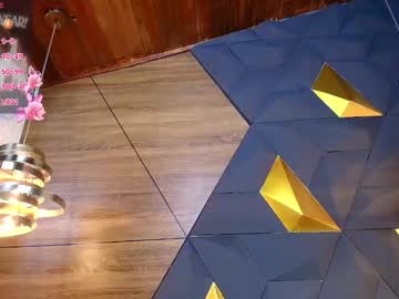 ary_hanna's chat room