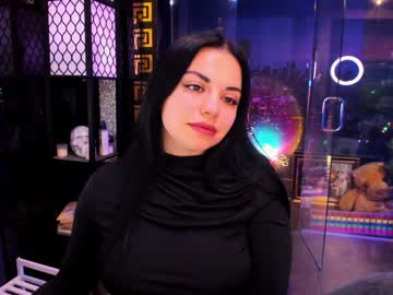 alma_pearl's chat room