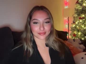 nicolelovesyou444's chat room