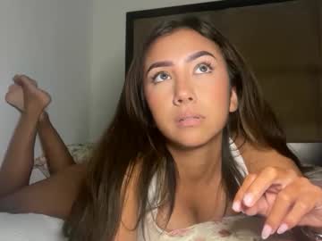 dollyrhodesss's chat room