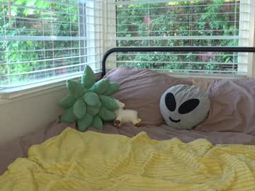 emma_ruby's chat room