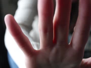 ellynaomi's chat room