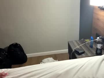 deepthroatqueen33's chat room